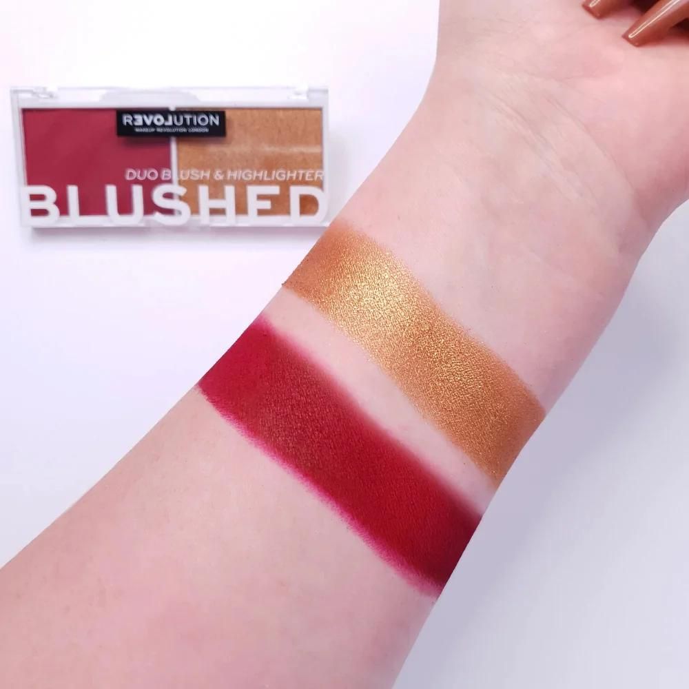 Makeup Revolution London Relove Colour Play Blushed Duo Wishful ( Full Size )